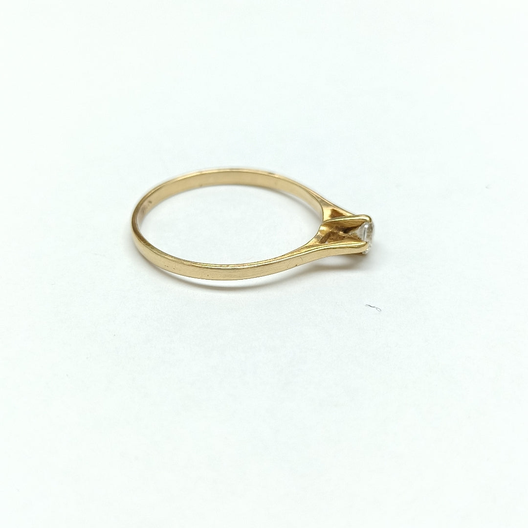 SOLITARIO ORO 14 K 1.9 GRMS (SEMINUEVO)