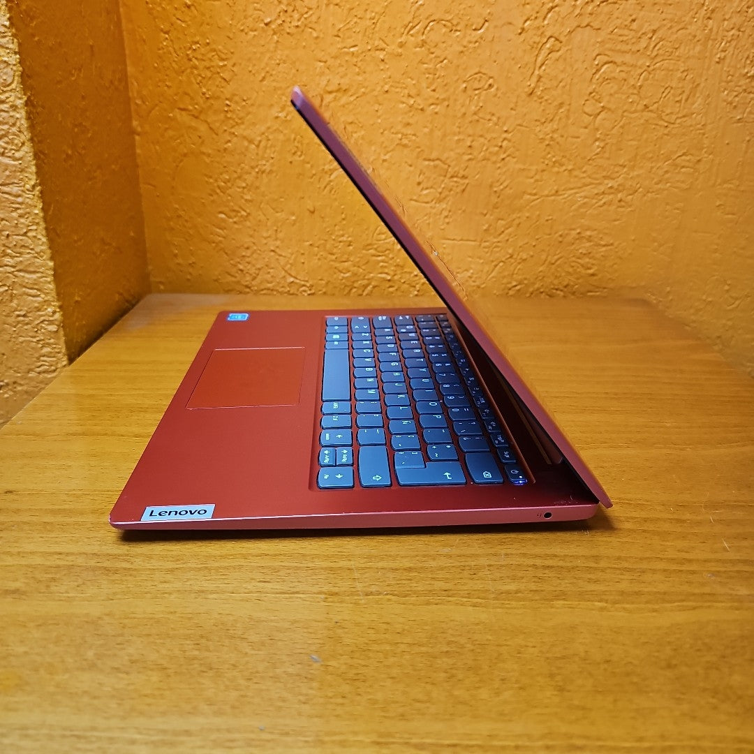 LAPTOP LENOVO IDEAPAD 1 14IGL05 (2021) 64 GB SSD 4 GB RAM (SEMINUEVO)