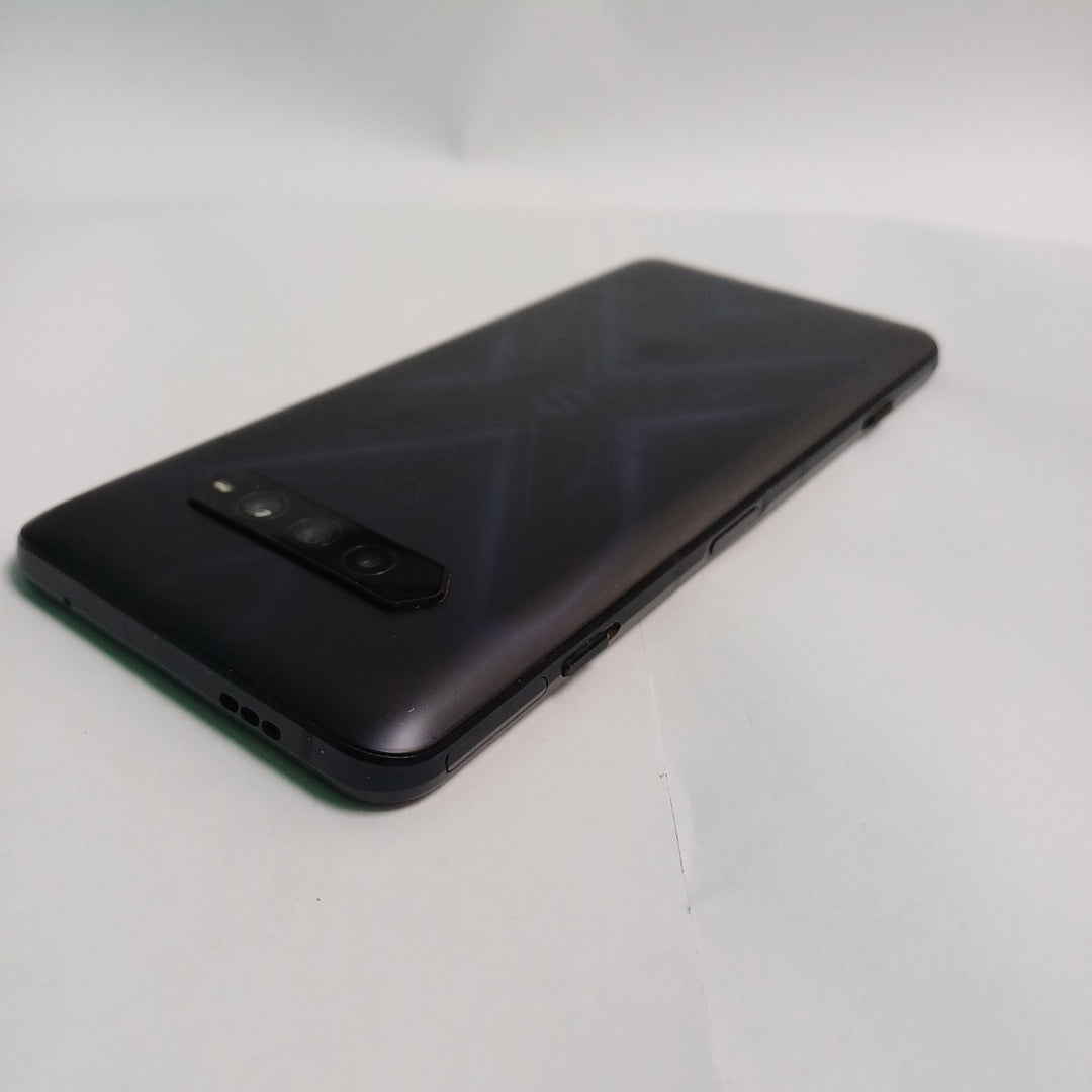 CELULAR XIAOMI BLACK SHARK 4 PRO KSR-H0 256 GB 12 GB RAM (SEMINUEVO)