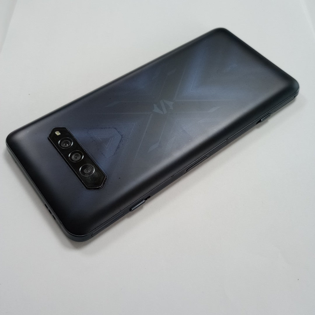 CELULAR XIAOMI BLACK SHARK 4 PRO KSR-H0 256 GB 12 GB RAM (SEMINUEVO)