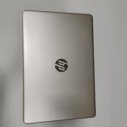 LAPTOP HP 15-EF2505LA (2023) 512 GB SSD 8 GB RAM (SEMINUEVO)