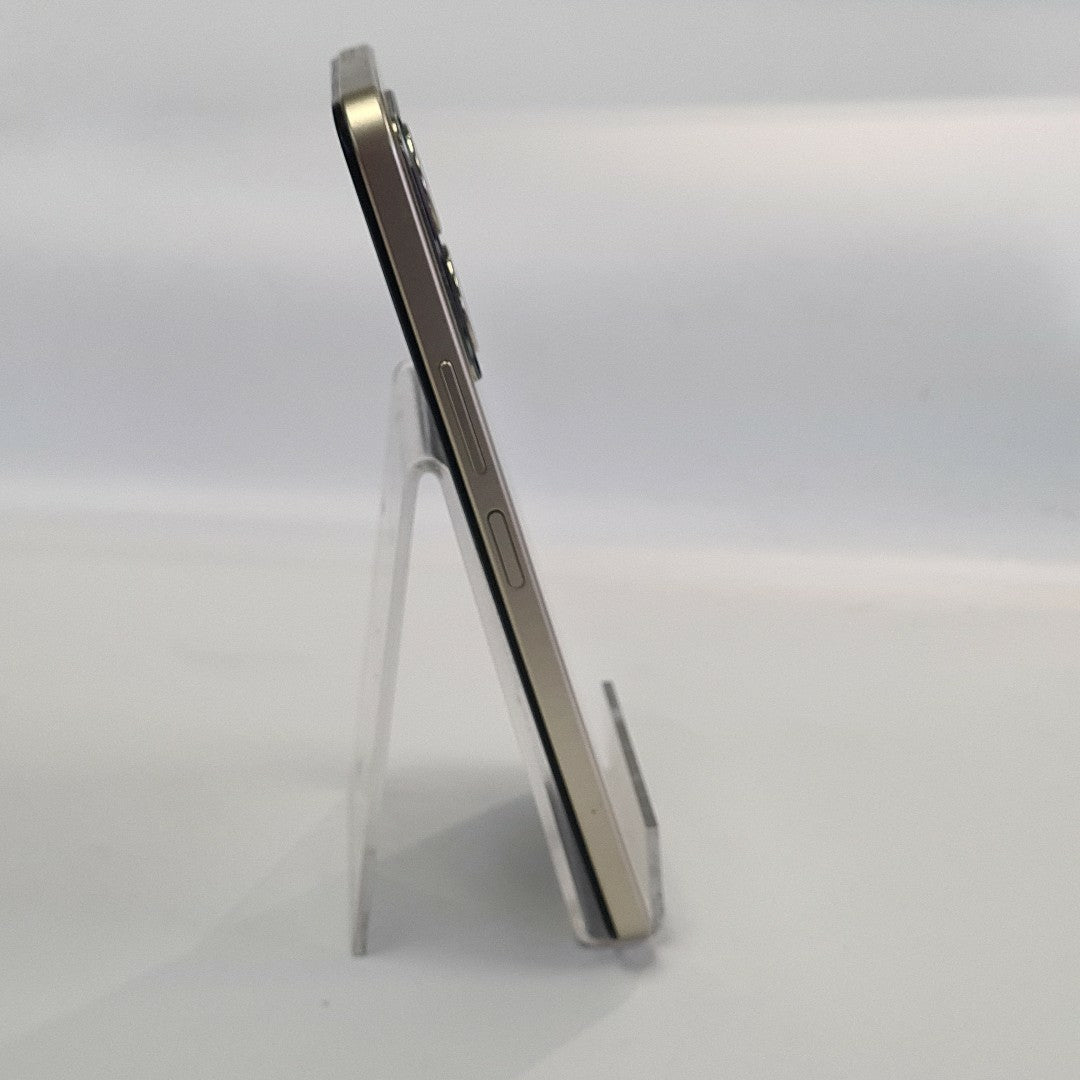 CELULAR VIVO Y35 V2205 128 GB 8 GB RAM (SEMINUEVO)