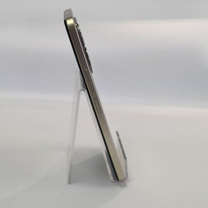 CELULAR VIVO Y35 V2205 128 GB 8 GB RAM (SEMINUEVO)
