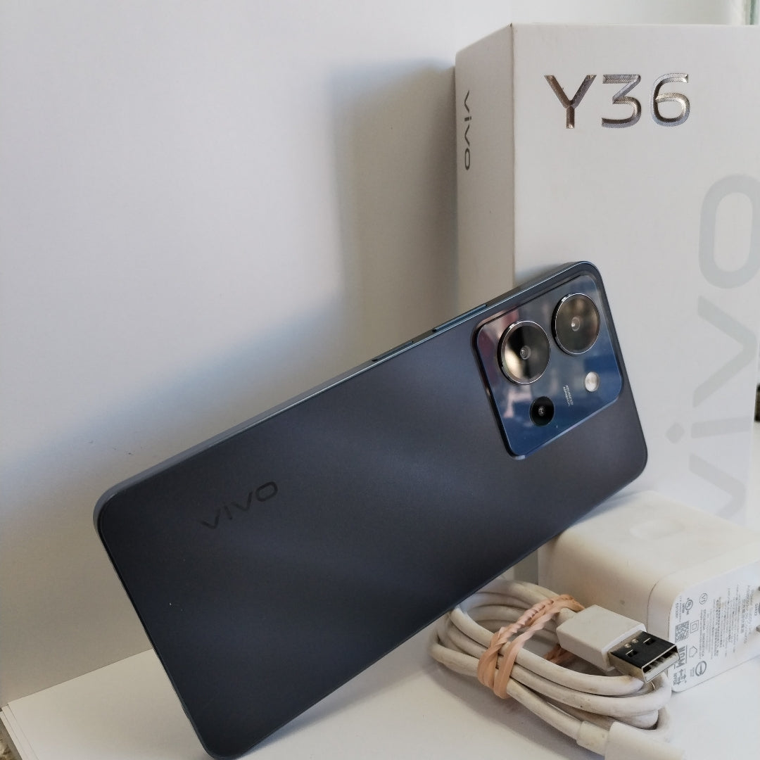 CELULAR VIVO Y36 V2247 256 GB 8 GB RAM (SEMINUEVO)