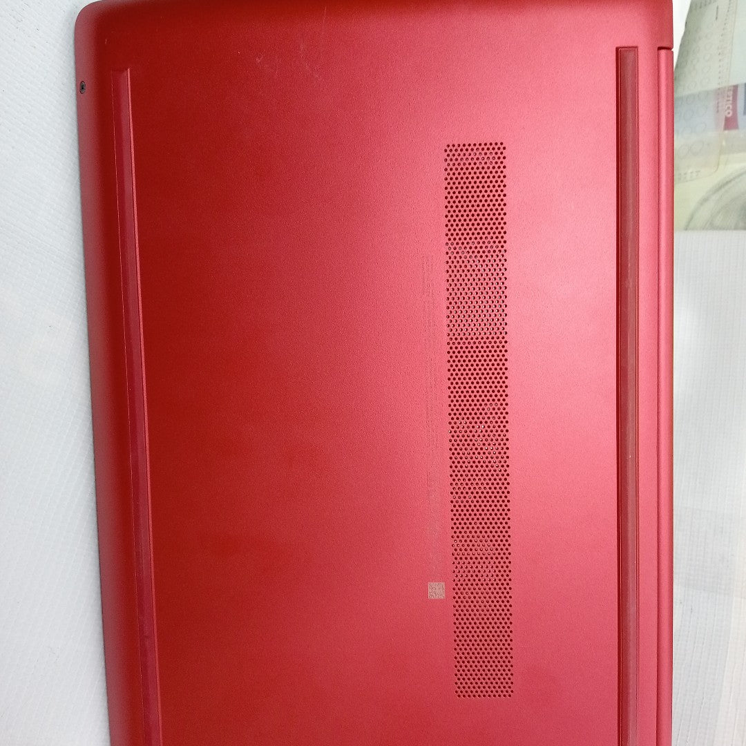 LAPTOP HP 15-DW3500LA (2022) 256 GB SSD 8 GB RAM (SEMINUEVO)