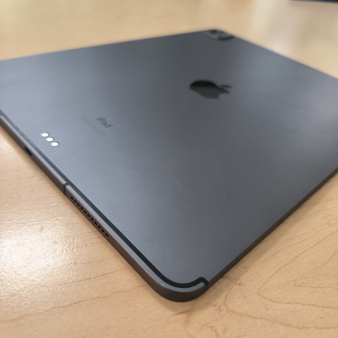 TABLETA APPLE IPAD PRO 5 12.9" A2379 256 GB 8 GB RAM (SEMINUEVO)