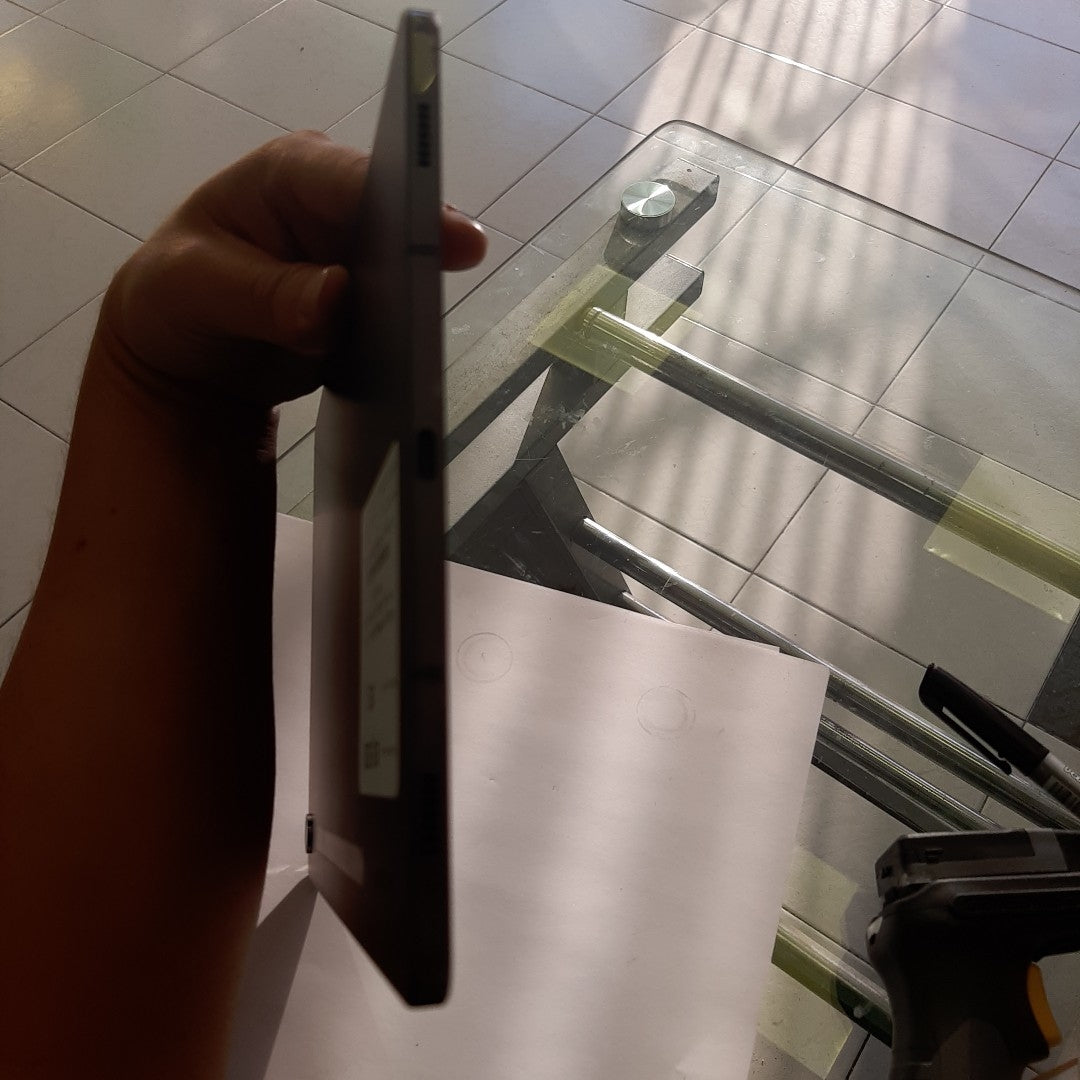 TABLETA SAMSUNG GALAXY TAB S9 SM-X710 (2023) 256 GB 12 GB RAM (SEMINUEVO)