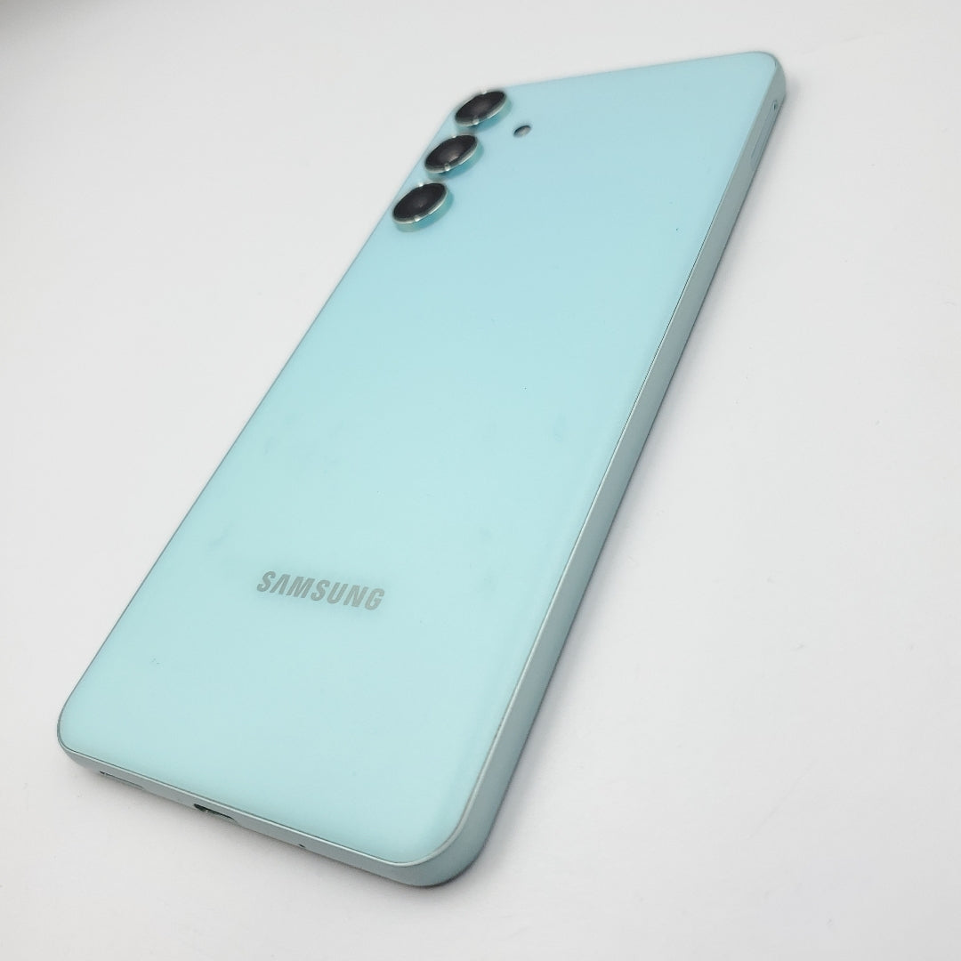 CELULAR SAMSUNG GALAXY M55 SM-M556B (2024) 128 GB 8 GB RAM (SEMINUEVO)