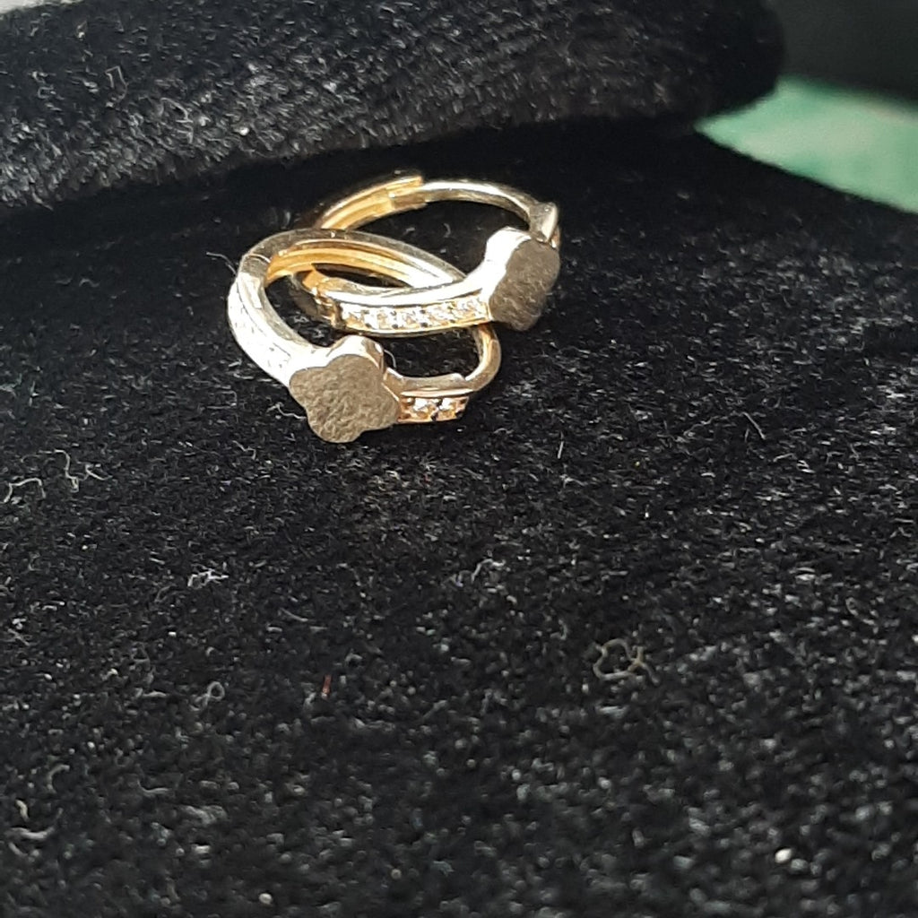HUGGIES ORO 14K 2.1 (NUEVO)