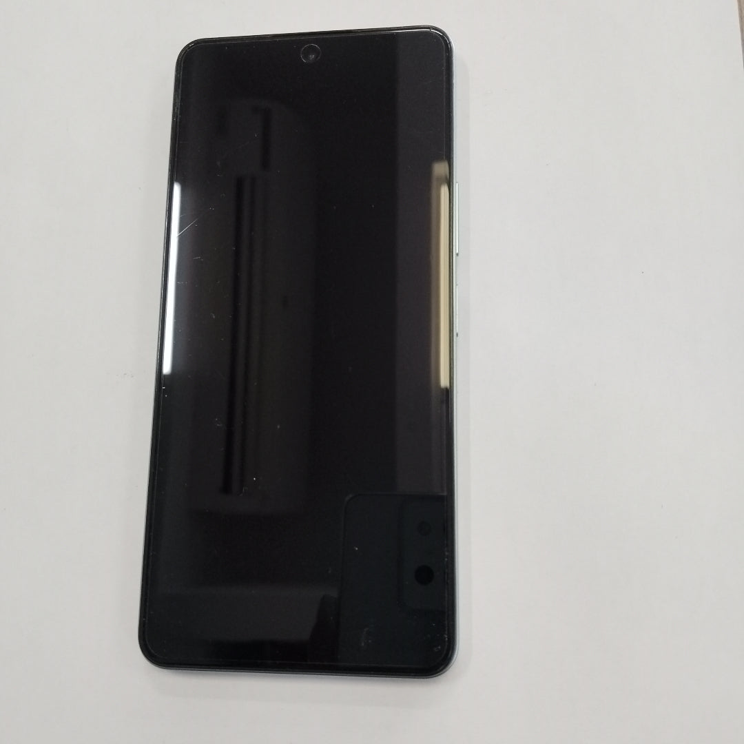 CELULAR VIVO Y36 V2247 256 GB 8 GB RAM (SEMINUEVO)