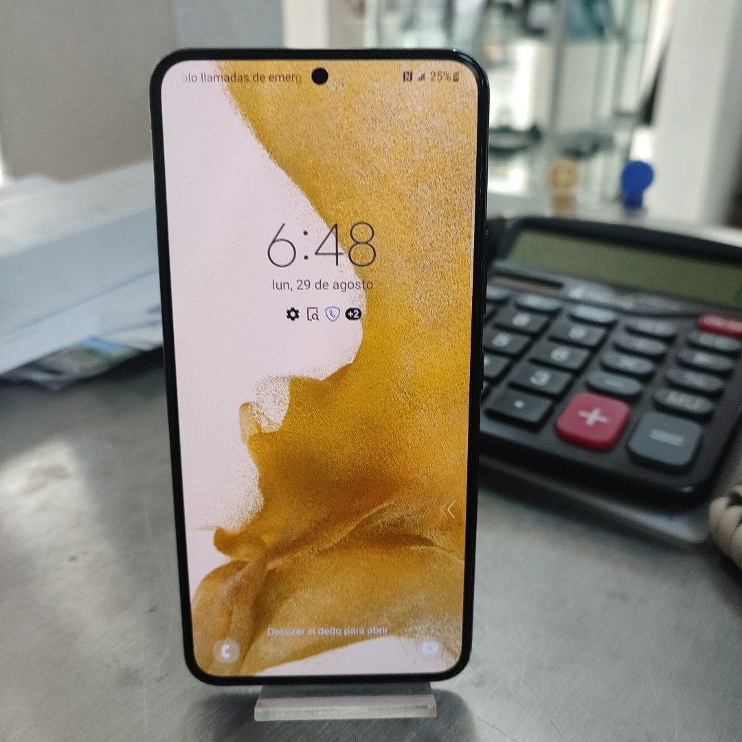 CELULAR SAMSUNG GALAXY S22 SM-S901U 128 GB 8 GB RAM (SEMINUEVO)