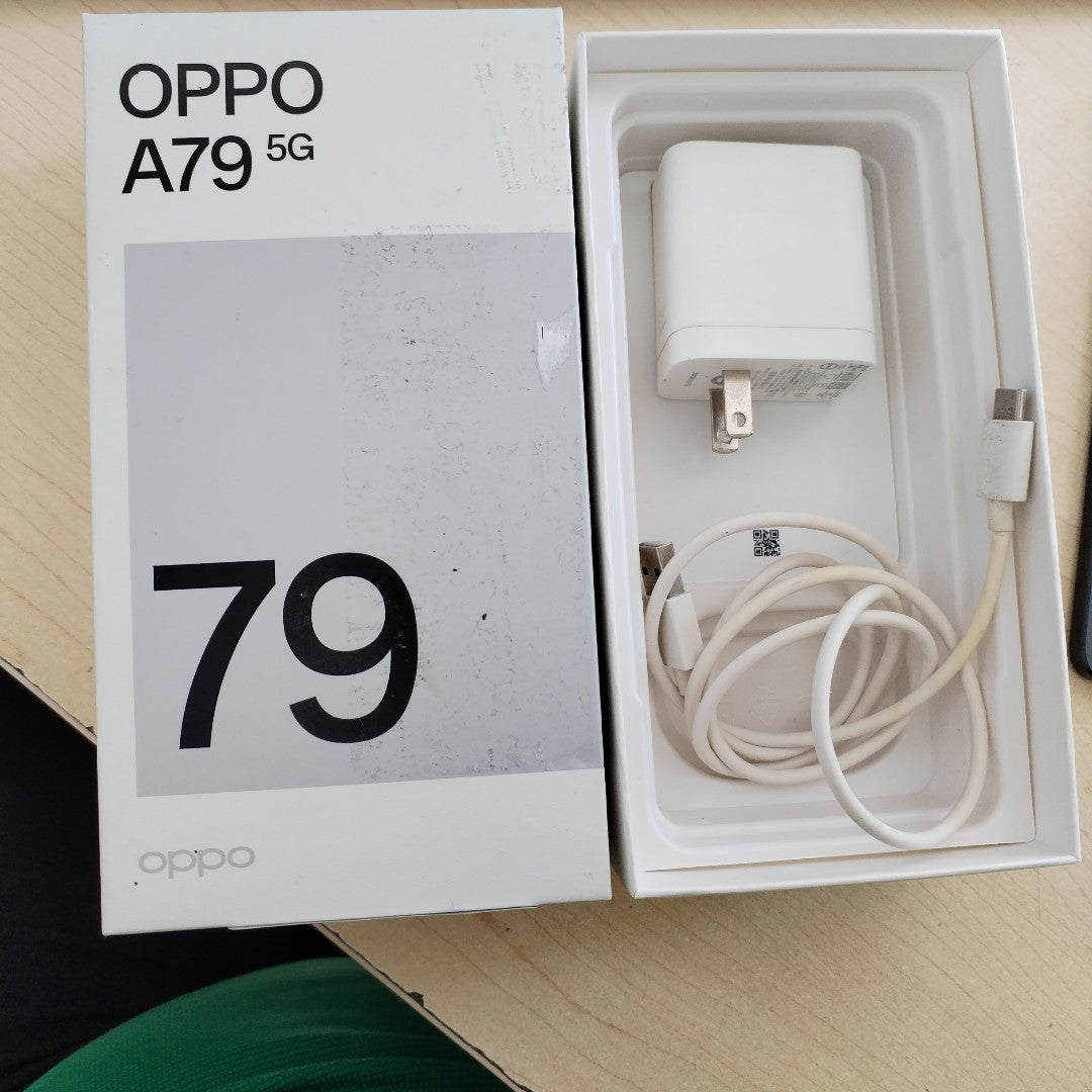 CELULAR OPPO  A79 CPH2557 (2023) 256 GB 8 GB RAM (SEMINUEVO)