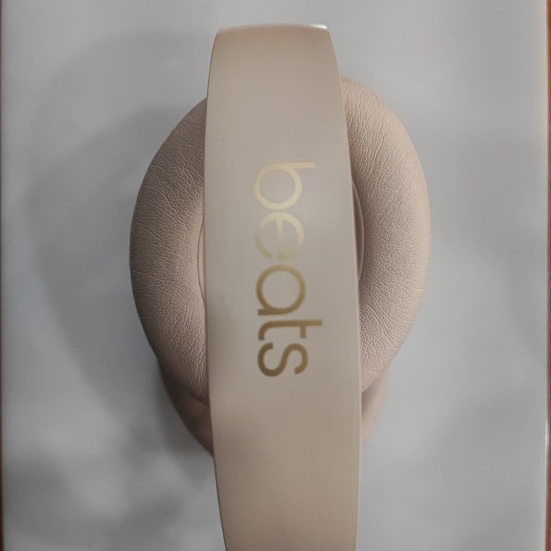 AUDIFONOS BEATS STUDIO 3 INALAMBRICO ON EAR (SEMINUEVO)