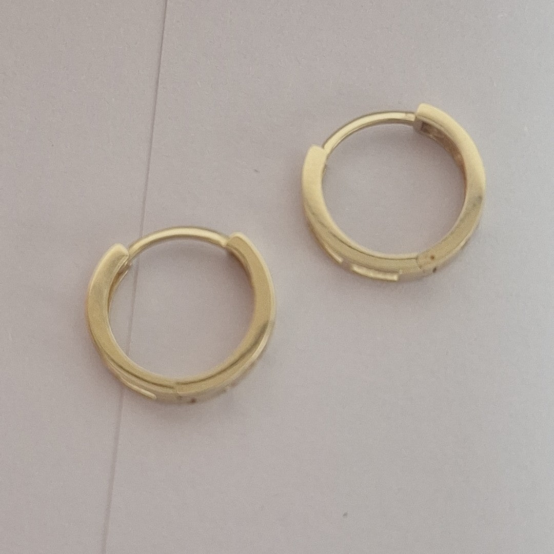 HUGGIES ORO 14K 1.6 (NUEVO)