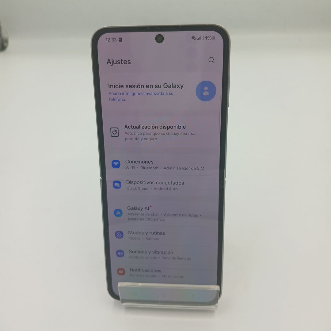 CELULAR SAMSUNG GALAXY Z FLIP6 SM-F741B (2024) 512 GB 12 GB RAM (SEMINUEVO)