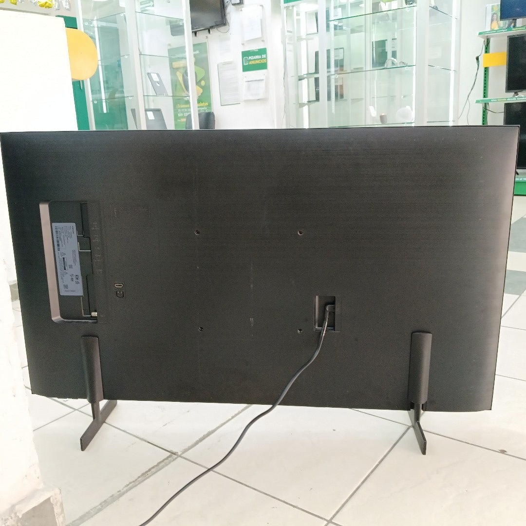 PANTALLA SAMSUNG UN43AU8000F (2022) 43" LED 4K (SEMINUEVO)