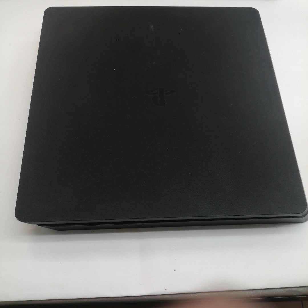 CONSOLA DE VIDEOJUEGO SONY PS4 SLIM 1 TB (SEMINUEVO)