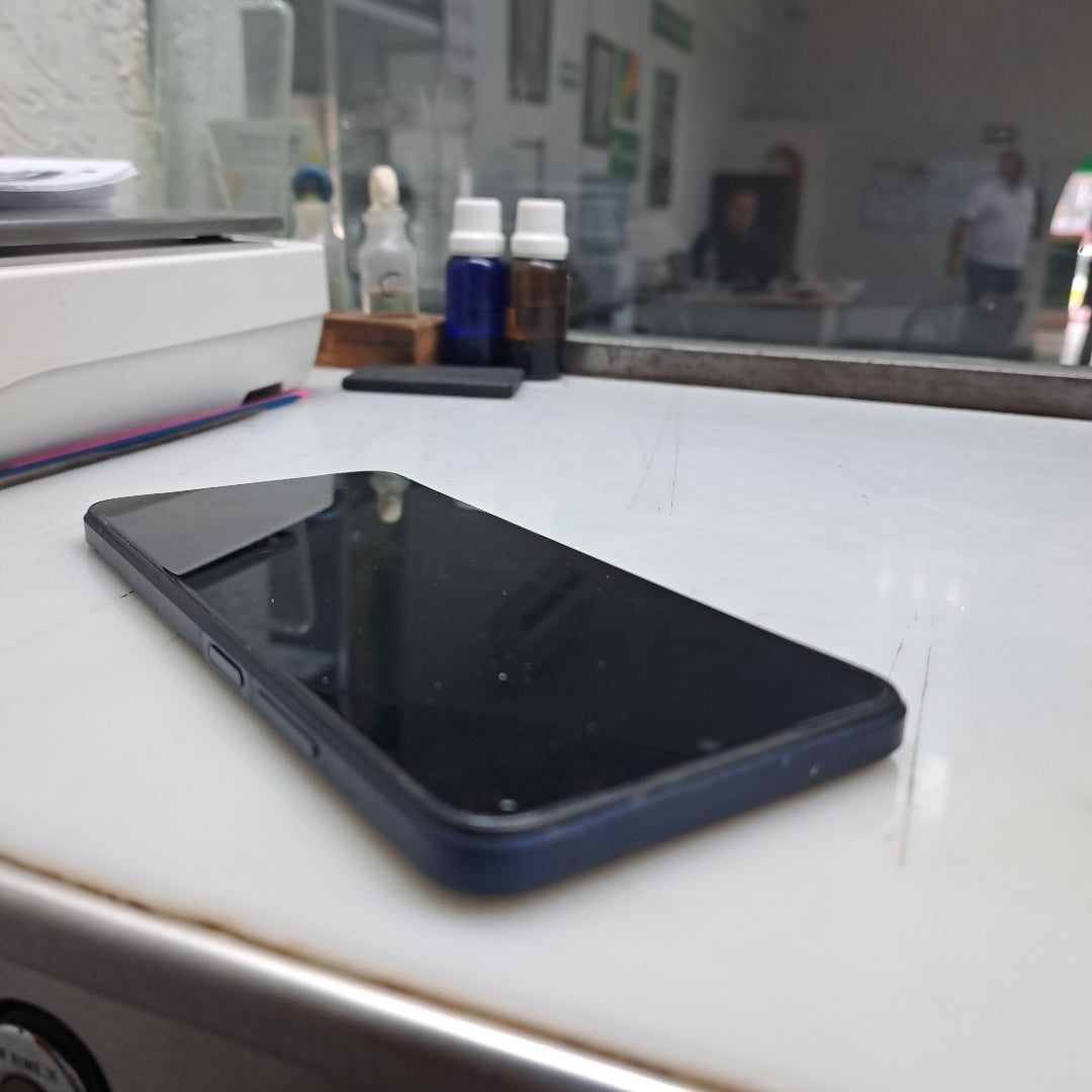 CELULAR OPPO  A17 CPH2477 64 GB 4 GB RAM (SEMINUEVO)