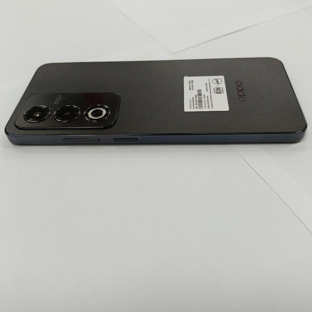 CELULAR OPPO  A80 5G CPH2639 (2024) 256 GB 8 GB RAM