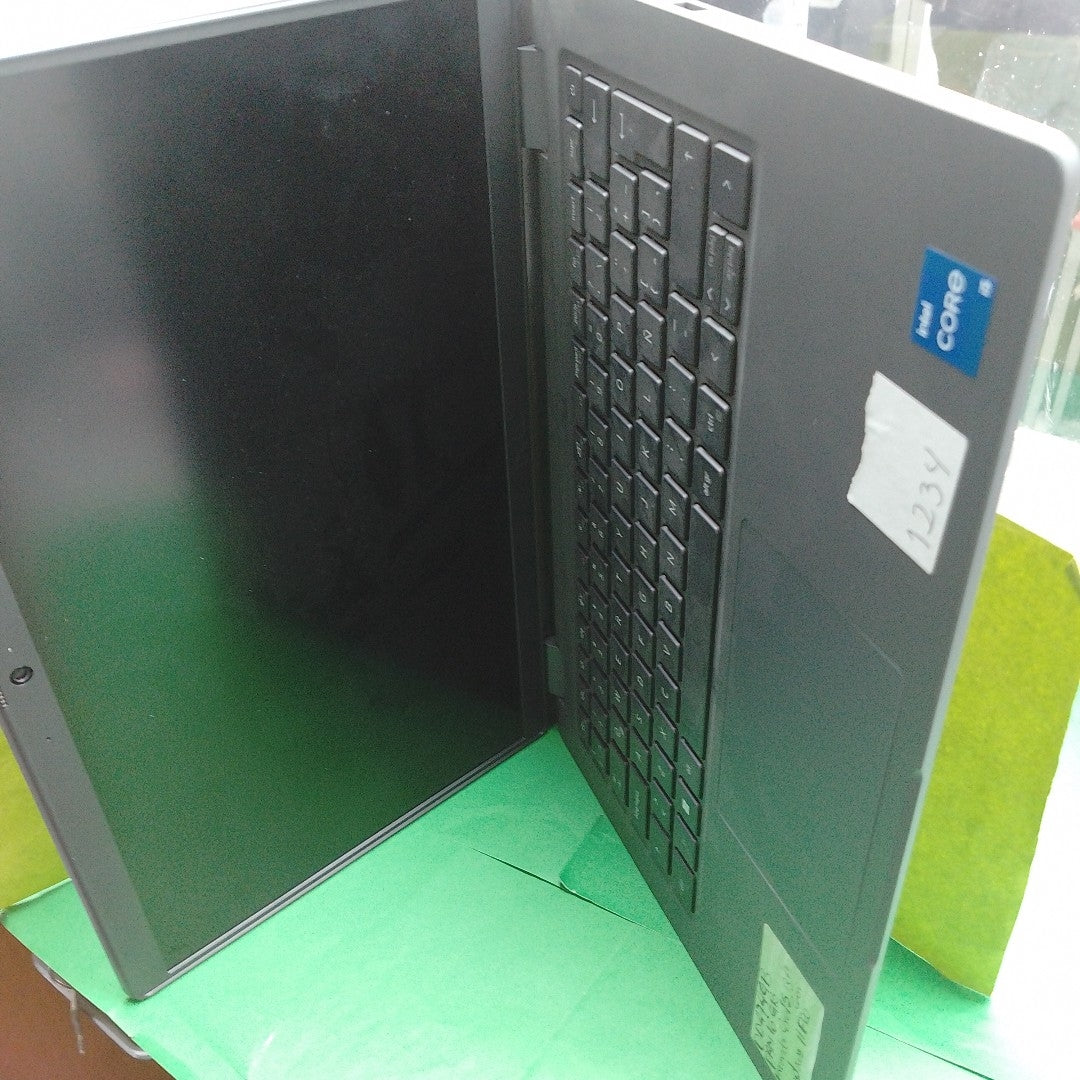 LAPTOP DELL LATITUDE 3440 [2023] 512 GB SSD 16 GB RAM (SEMINUEVO)