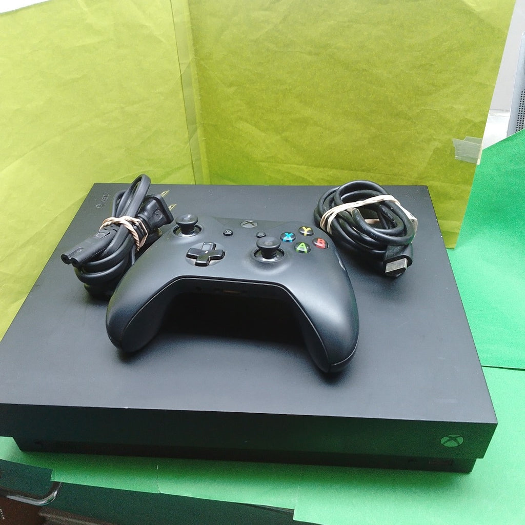 CONSOLA DE VIDEOJUEGO MICROSOFT XBOX ONE X 1 TB (SEMINUEVO)