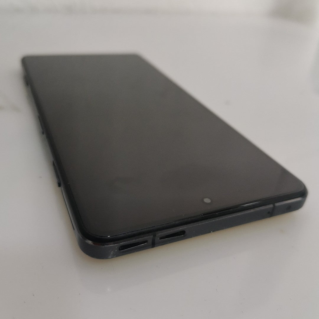 CELULAR XIAOMI POCO F4 GT 21121210G 256 GB 12 GB RAM (SEMINUEVO)