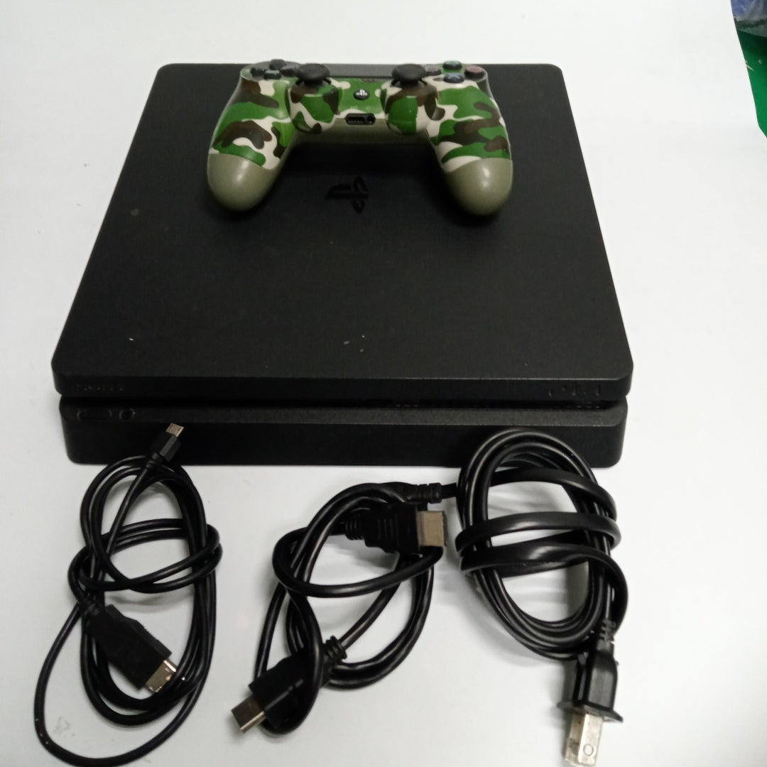 CONSOLA DE VIDEOJUEGO SONY PS4 SLIM 1 TB (SEMINUEVO)