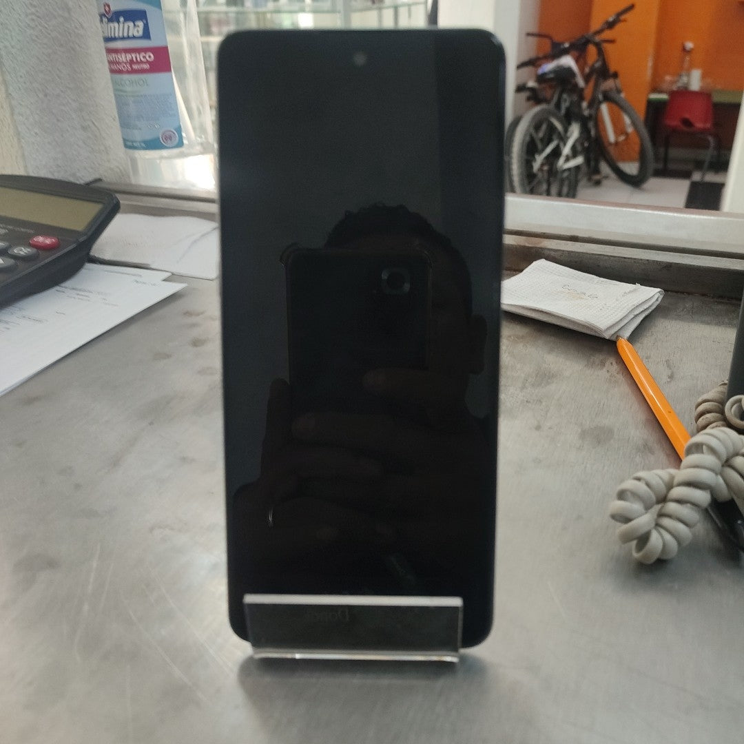 CELULAR HISENSE H60 SMART HLTE240E 128 GB 4 GB RAM (SEMINUEVO)
