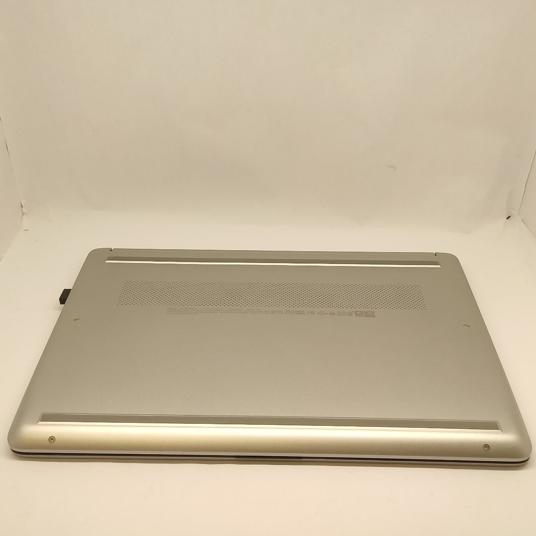 LAPTOP HP 14-DQ0527LA (2024) 256 GB SSD 8 GB RAM (SEMINUEVO)