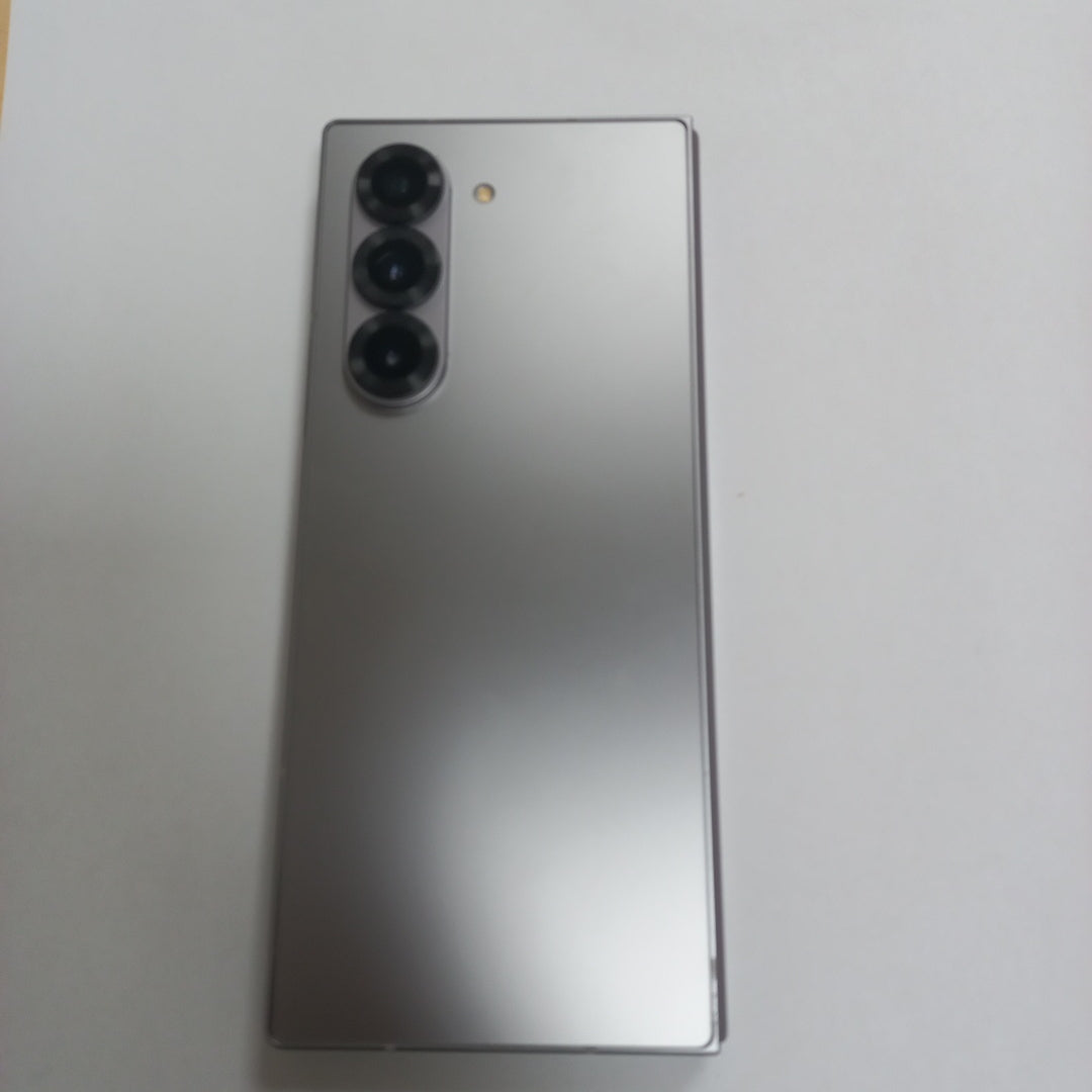 CELULAR SAMSUNG GALAXY Z FOLD6 SM-F956B 512 GB 12 GB RAM (SEMINUEVO)