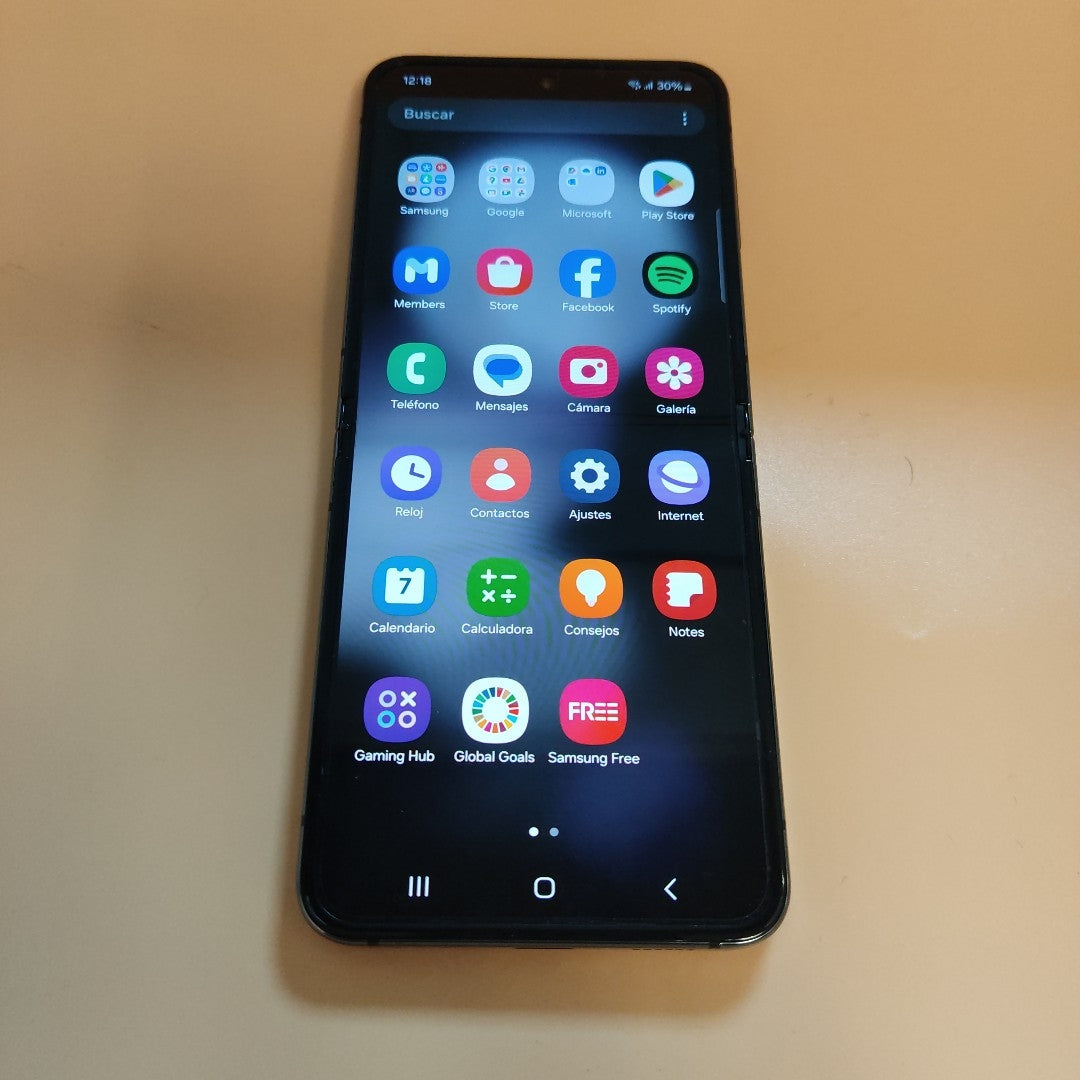 CELULAR SAMSUNG GALAXY Z FLIP 5 SM-F731B (2023) 256 GB 8 GB RAM (SEMINUEVO)