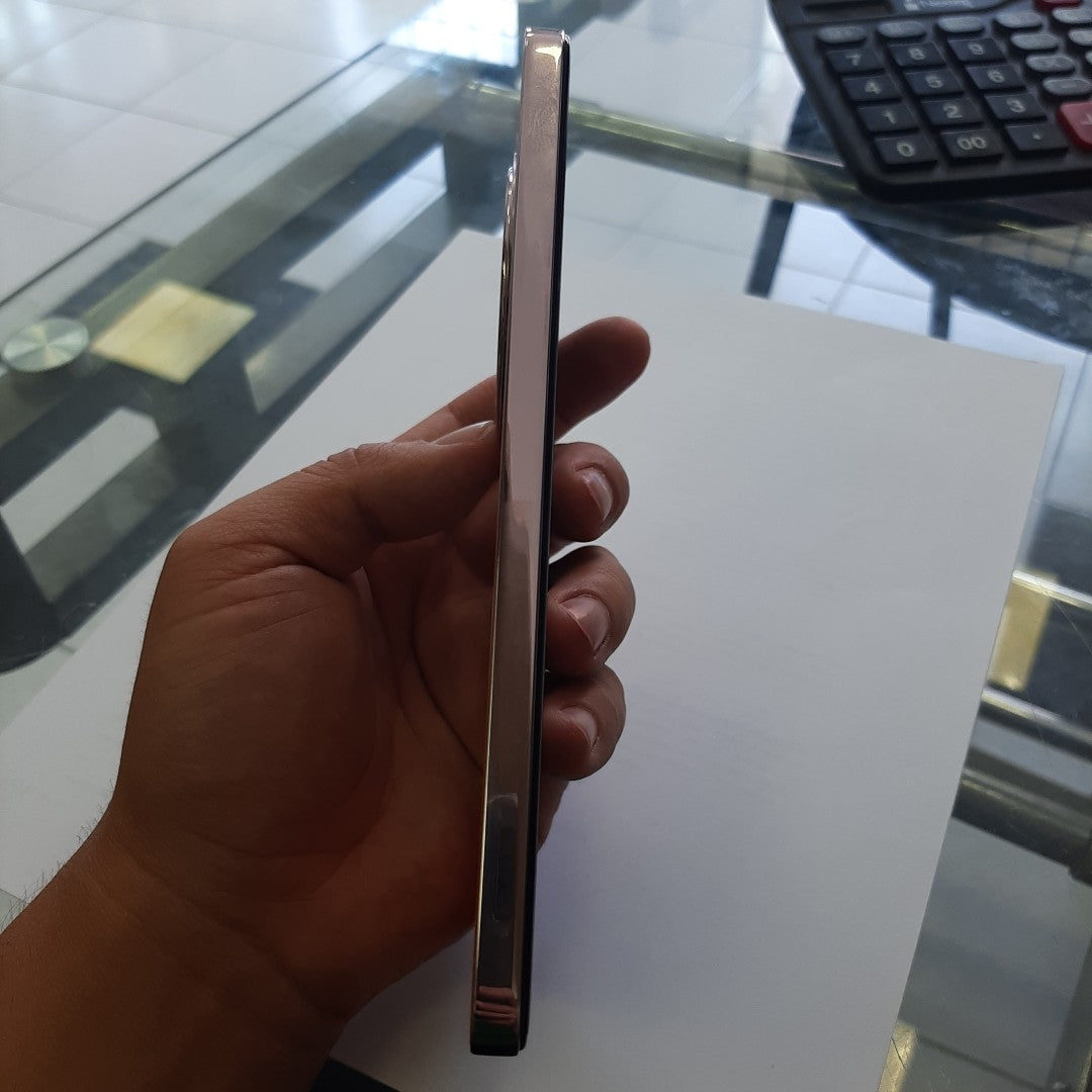 CELULAR OPPO  RENO 12F 5G CPH2637 256 GB 12 GB RAM (SEMINUEVO)