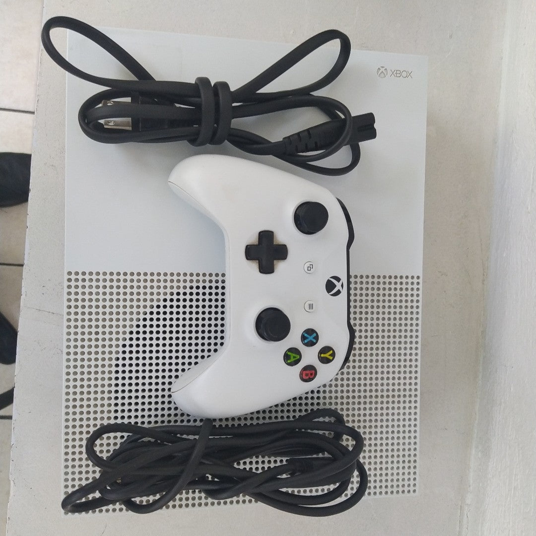 CONSOLA DE VIDEOJUEGO MICROSOFT XBOX ONE S 500 GB  (SEMINUEVO)