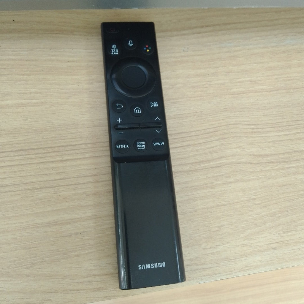 PANTALLA SAMSUNG UN65AU8200F (2023) 65" LED 4K (SEMINUEVO)