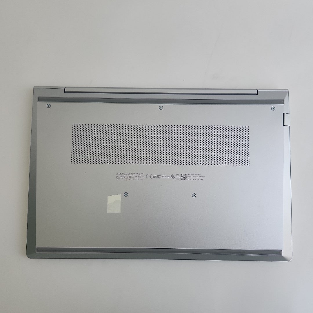 LAPTOP HP PROBOOK 440 G9 (2024) 512 GB SSD 16 GB RAM (SEMINUEVO)