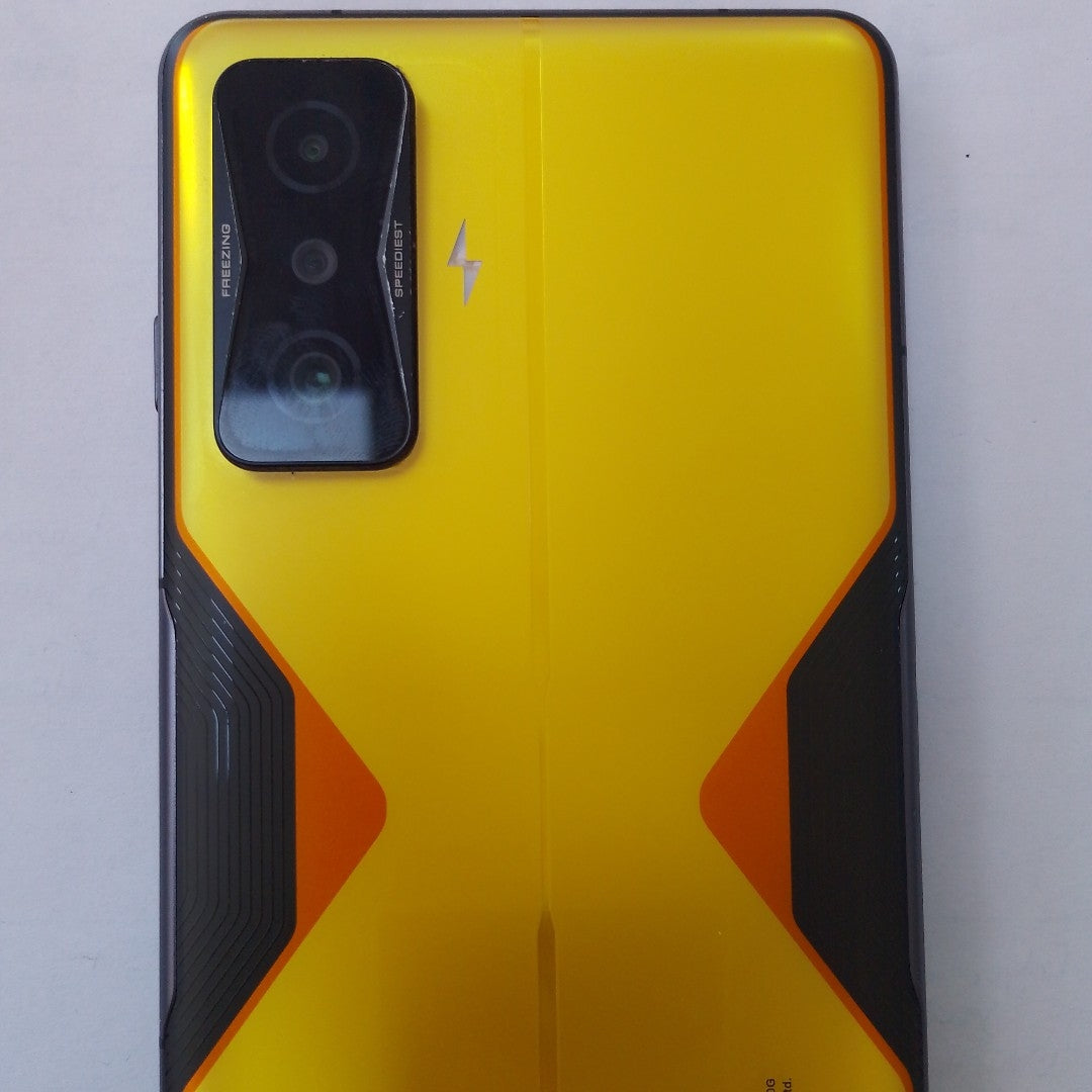 CELULAR XIAOMI POCO F4 GT 21121210G 256 GB 12 GB RAM (SEMINUEVO)