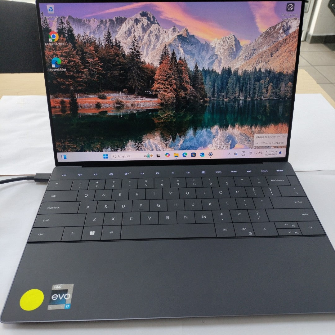 LAPTOP DELL XPS 13 PLUS 9320 (2023) 1 TB SSD 32 GB RAM (SEMINUEVO)