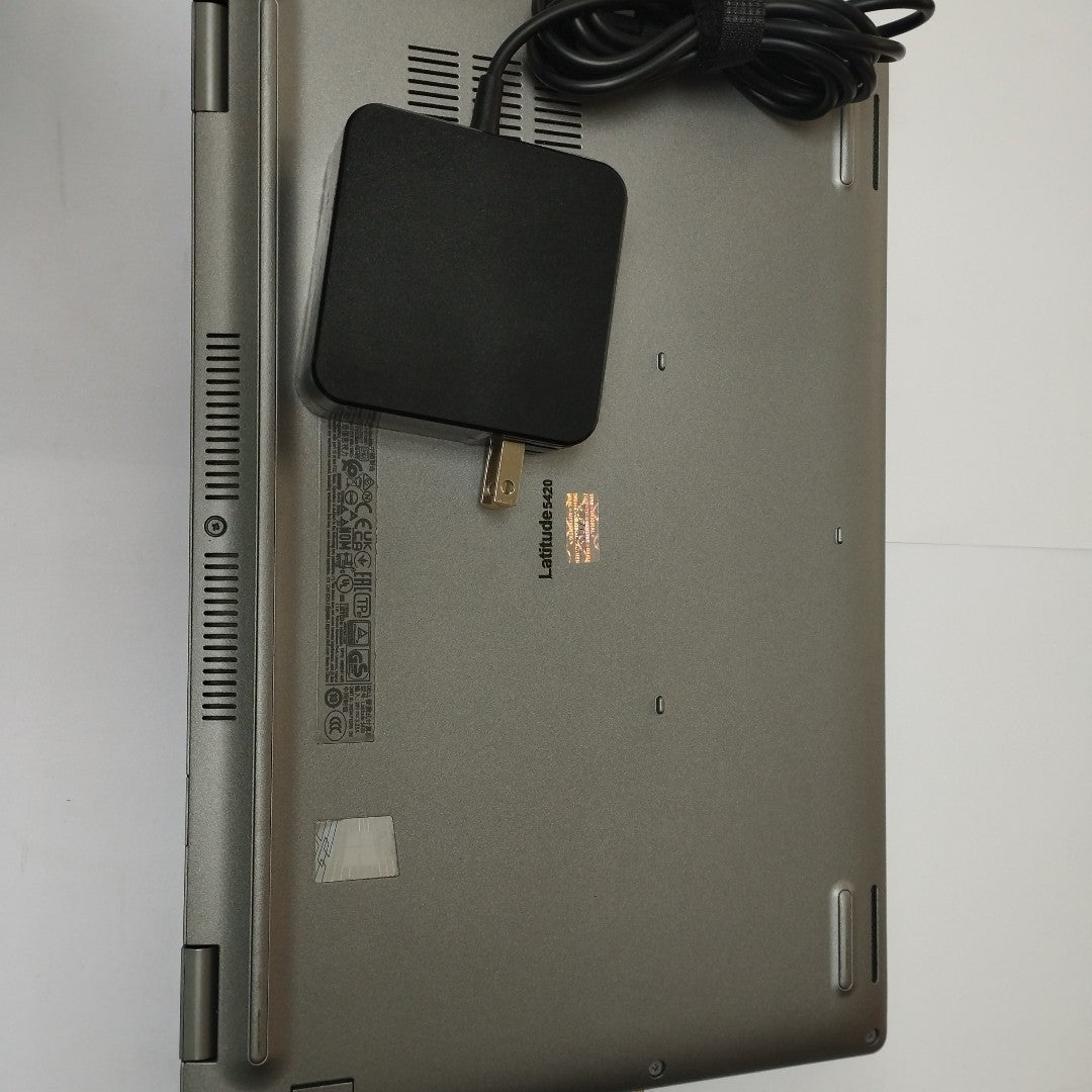 LAPTOP DELL LATITUDE 5420 (2022) 512 GB SSD 16 GB RAM (SEMINUEVO)