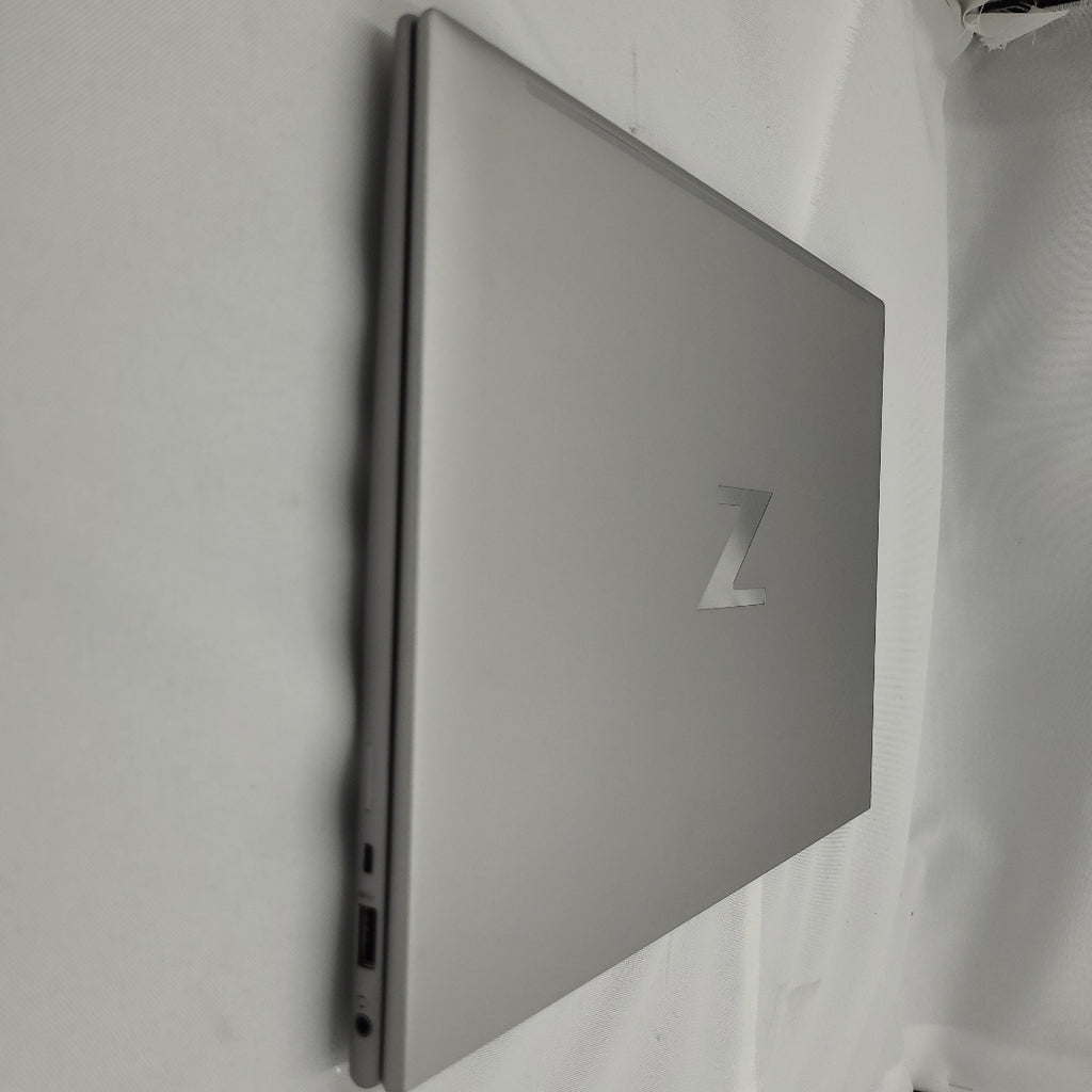 LAPTOP HP ZBOOK FIREFLY 14 G10 (2024) 512 GB SSD 16 GB RAM (SEMINUEVO)