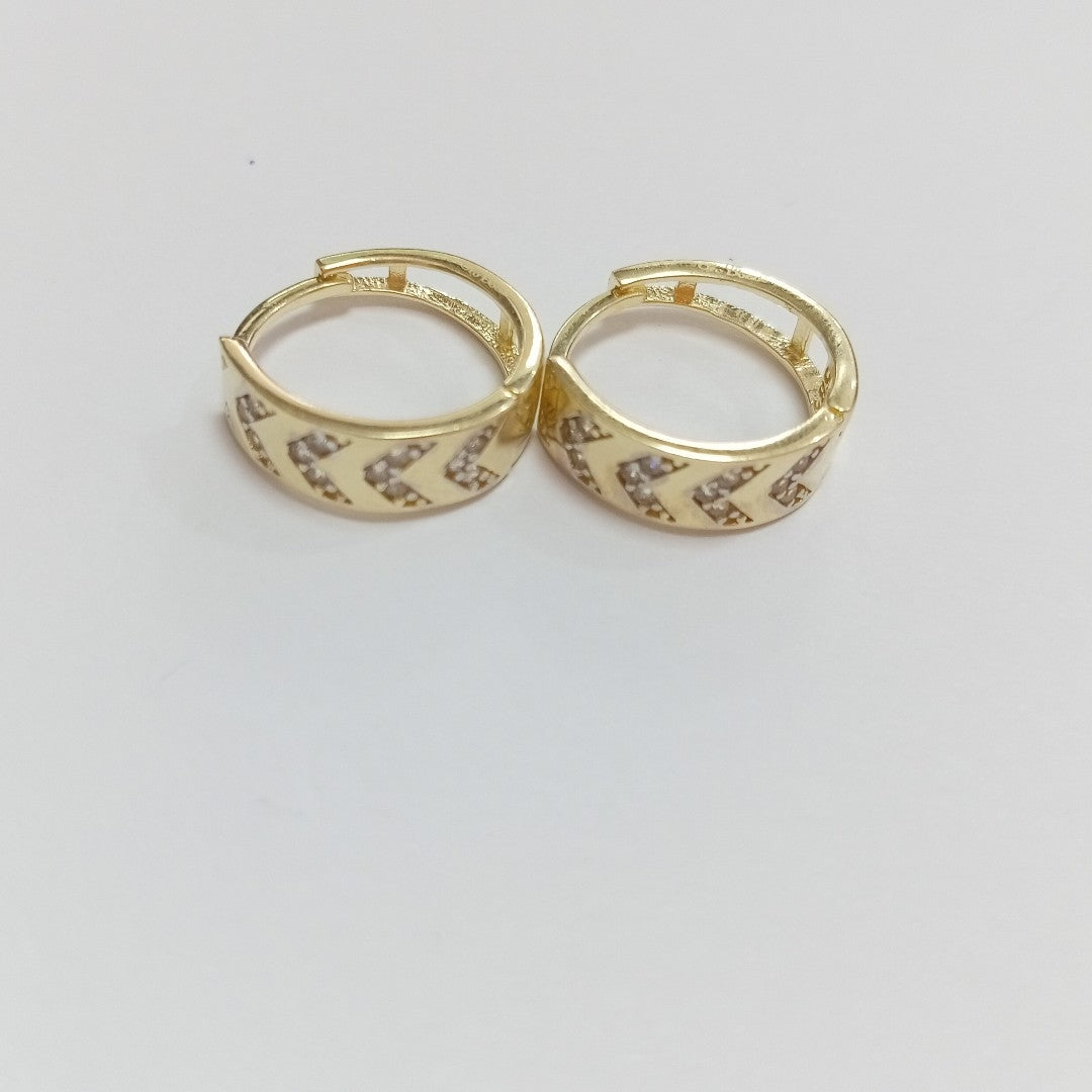 HUGGIES ORO 14K 2.5 (NUEVO)