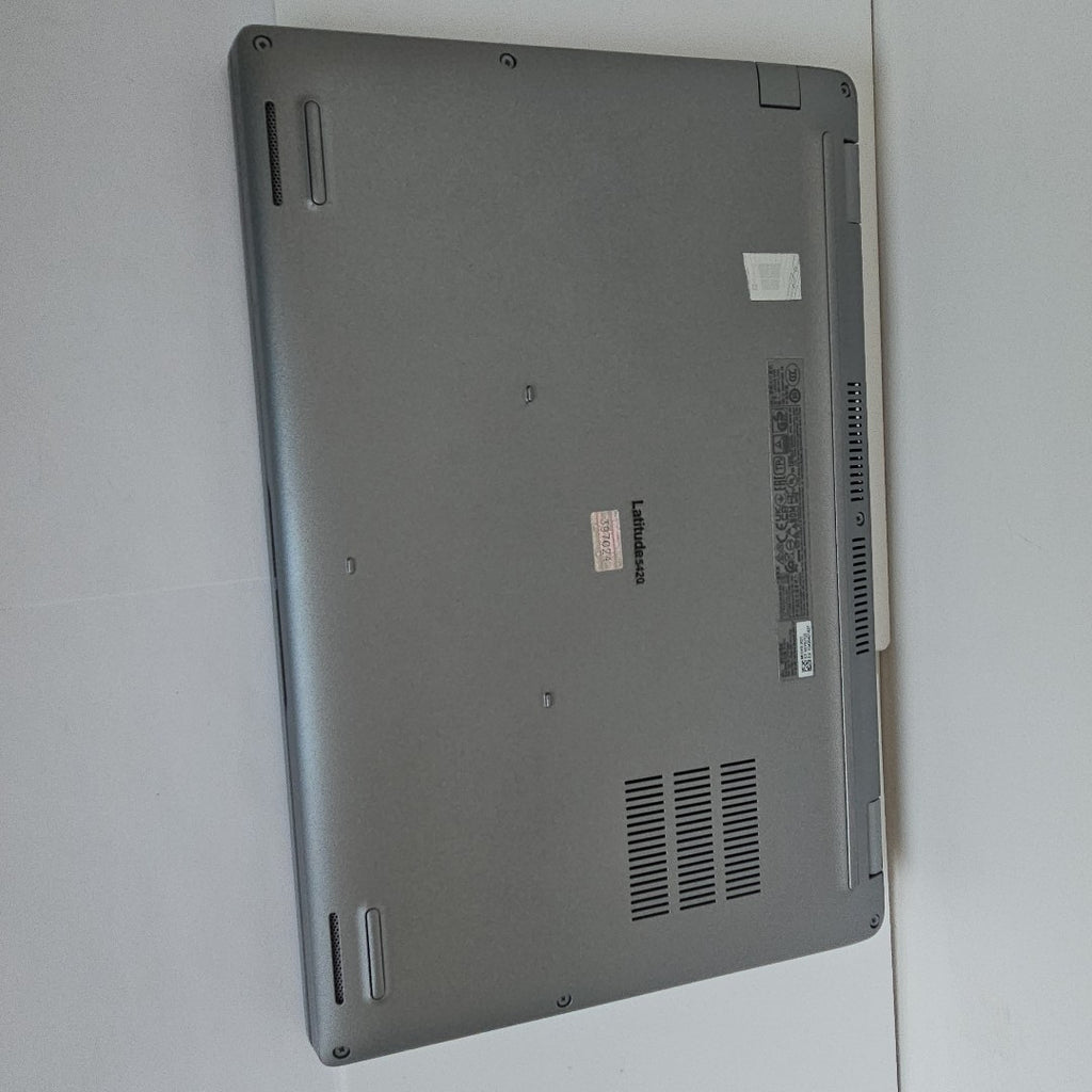 LAPTOP DELL LATITUDE 5420 (2022) 512 GB SSD 16 GB RAM (SEMINUEVO)