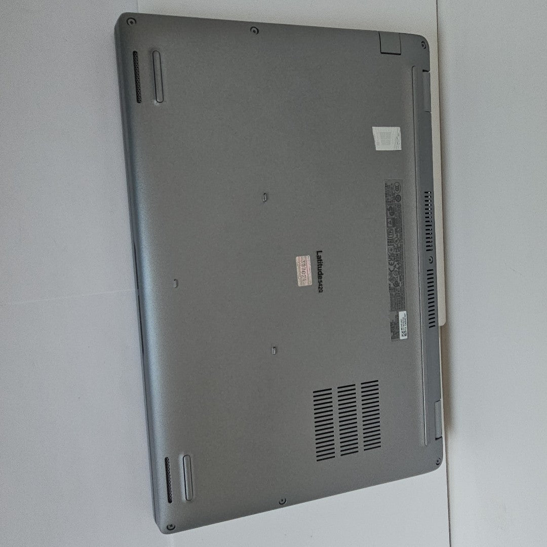 LAPTOP DELL LATITUDE 5420 (2022) 512 GB SSD 16 GB RAM (SEMINUEVO)