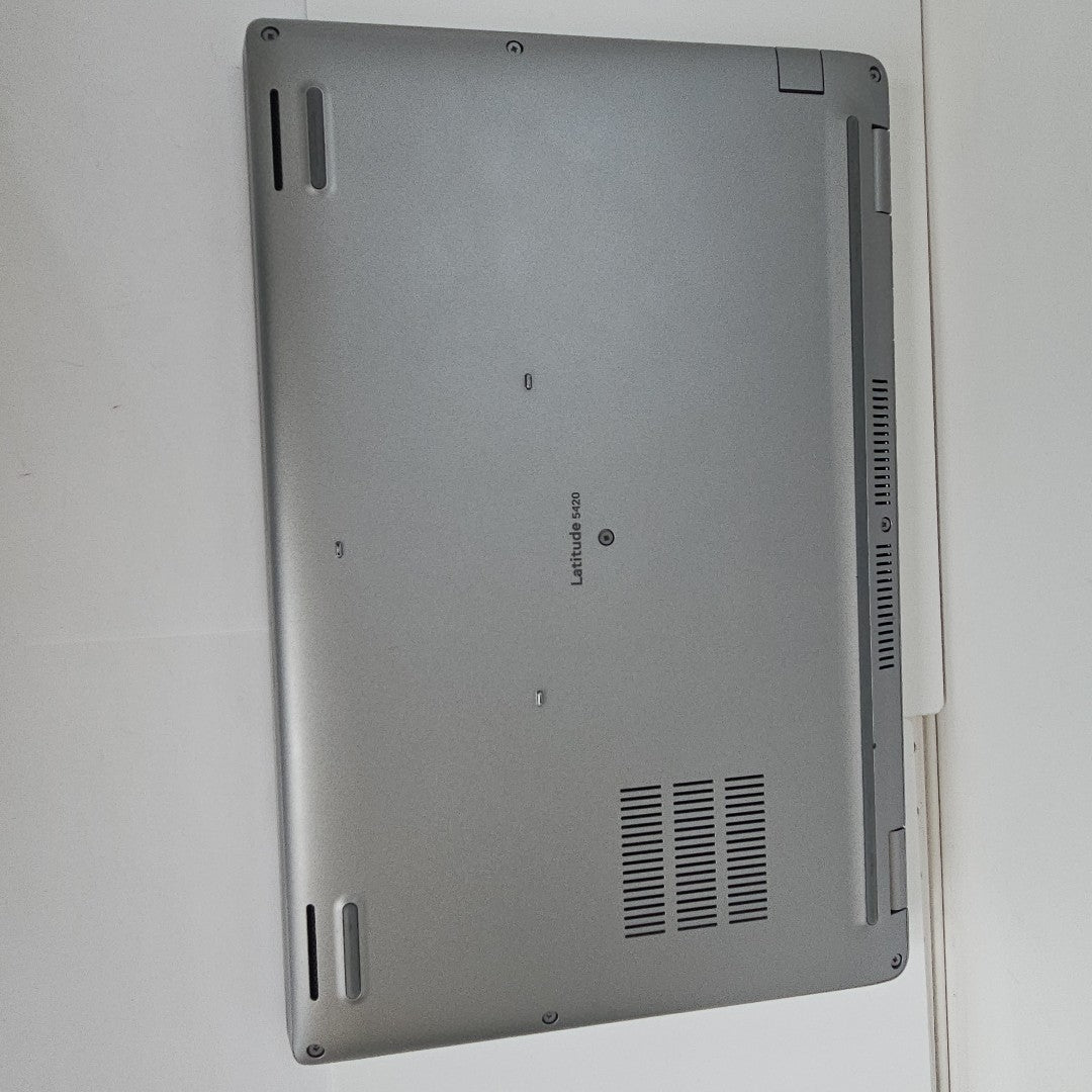 LAPTOP DELL LATITUDE 5420 (2022) 512 GB SSD 16 GB RAM (SEMINUEVO)