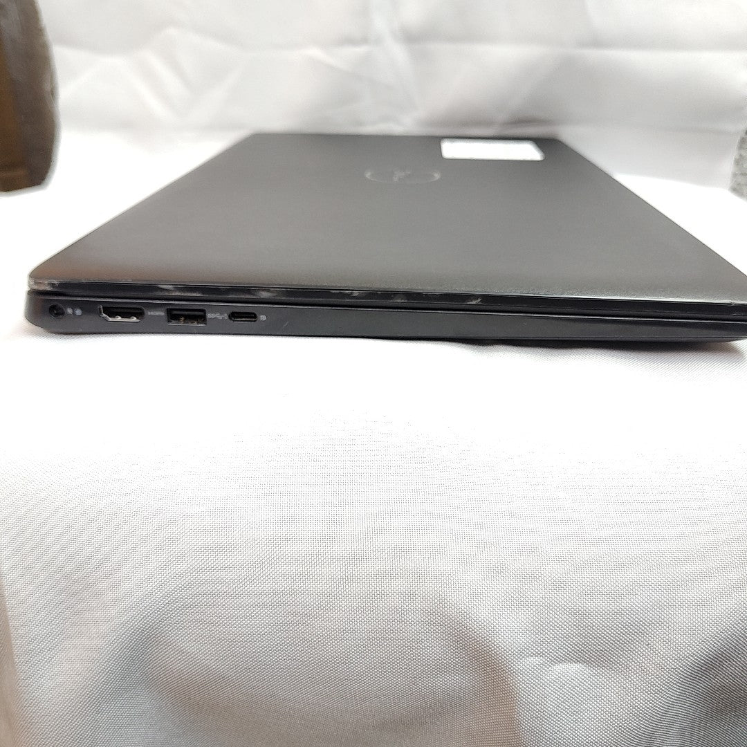 LAPTOP DELL LATITUDE 3520 (2022) 512 GB SSD 16 GB RAM (SEMINUEVO)