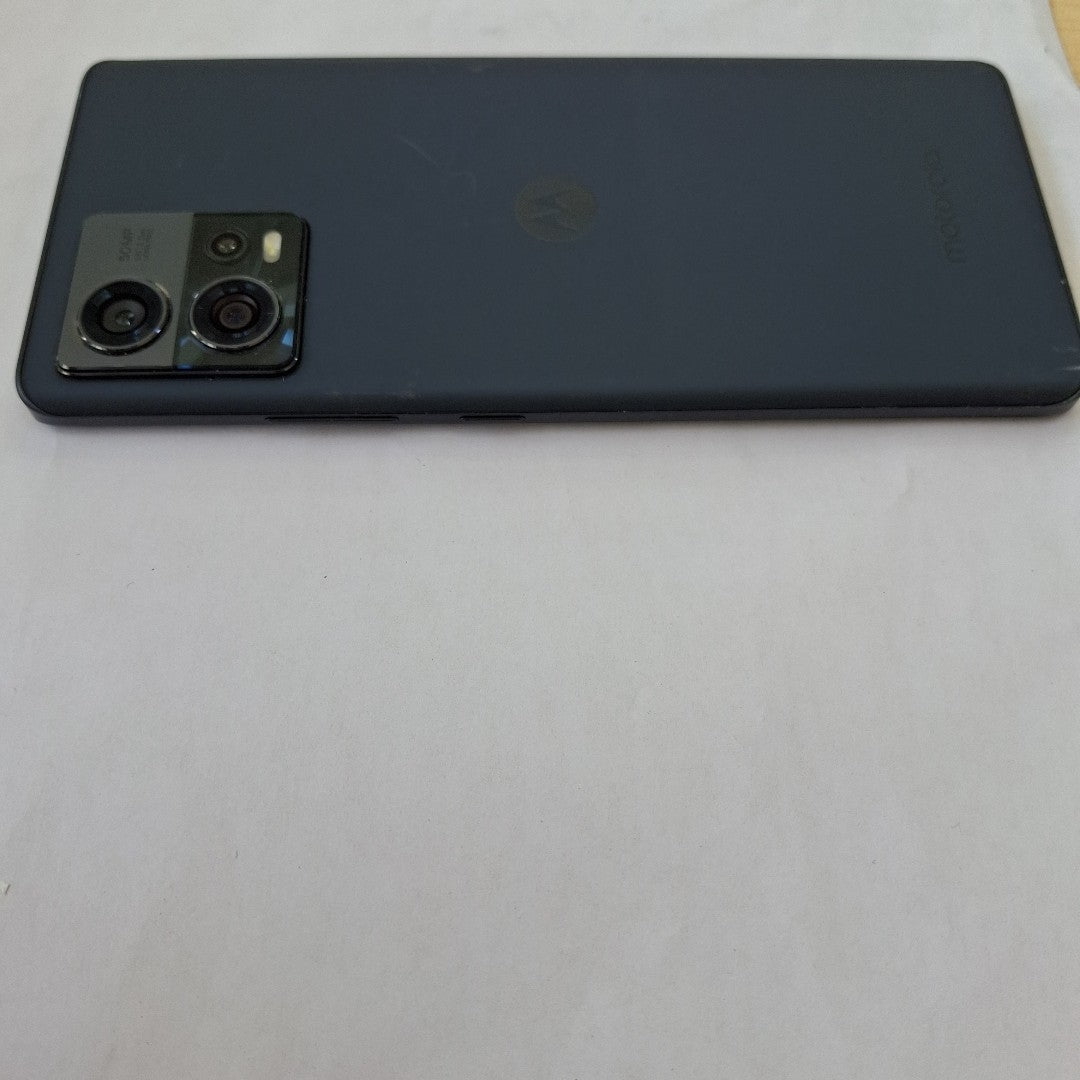 CELULAR MOTOROLA EDGE 30 FUSION XT2243-1 256 GB 12 GB RAM (SEMINUEVO)