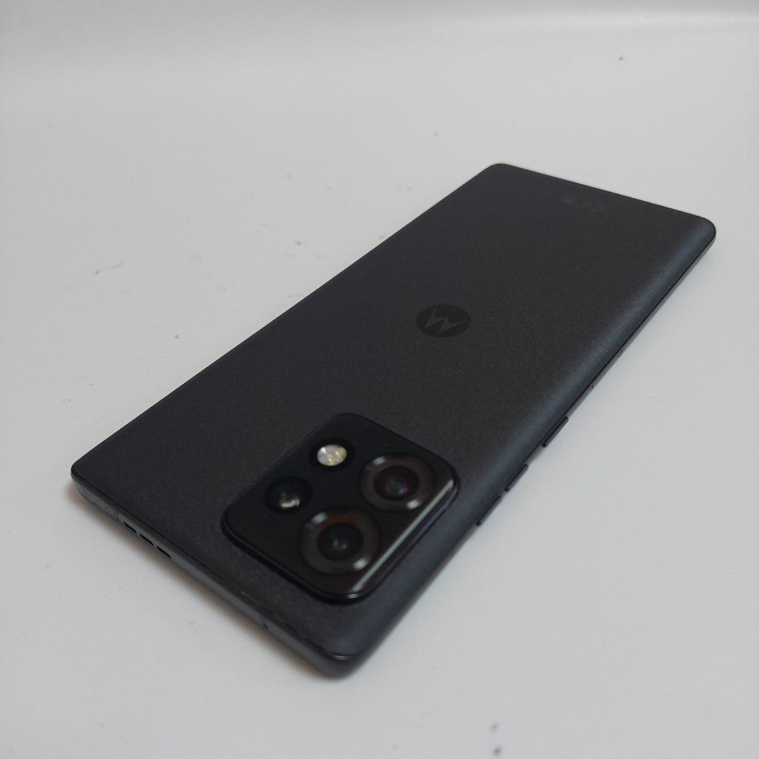 CELULAR MOTOROLA EDGE 40 PRO XT2301-4 256 GB 12 GB RAM (SEMINUEVO)