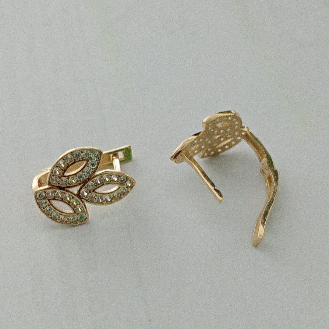 BROQUELES ORO 14K 2.4 (NUEVO)