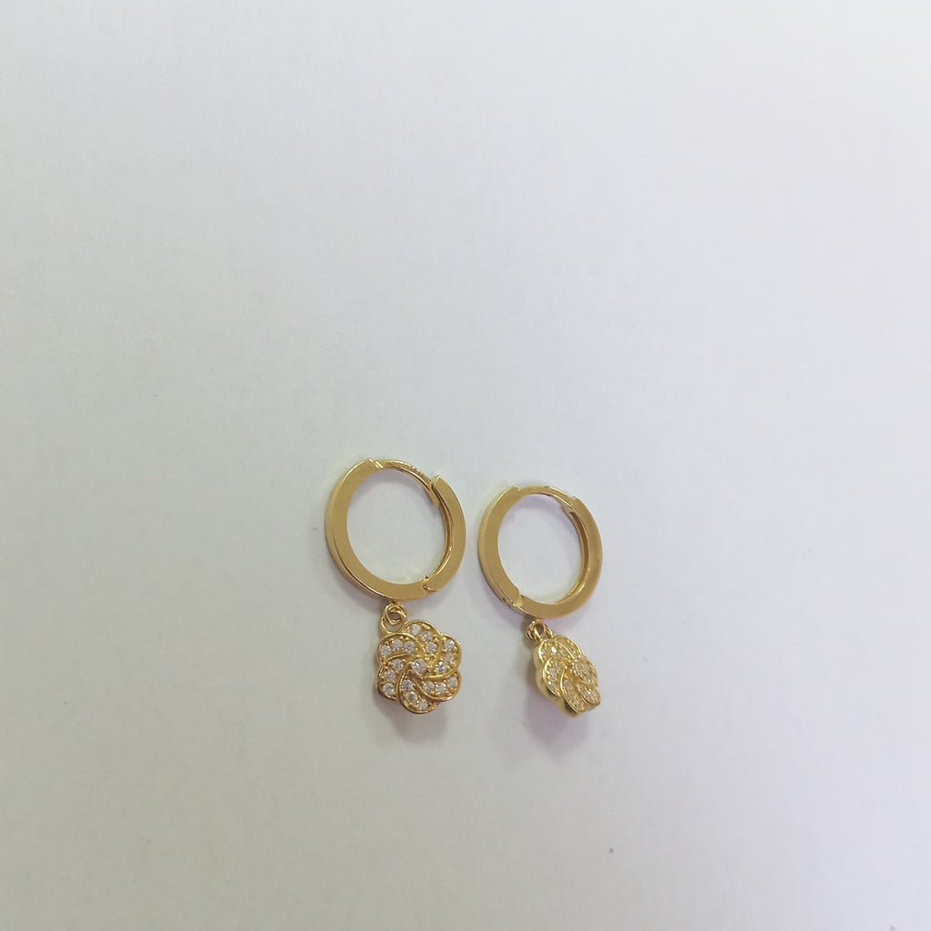 HUGGIES ORO 14K 3 (NUEVO)