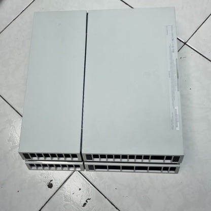 CONSOLA DE VIDEOJUEGO SONY PS4 500 GB  (SEMINUEVO)