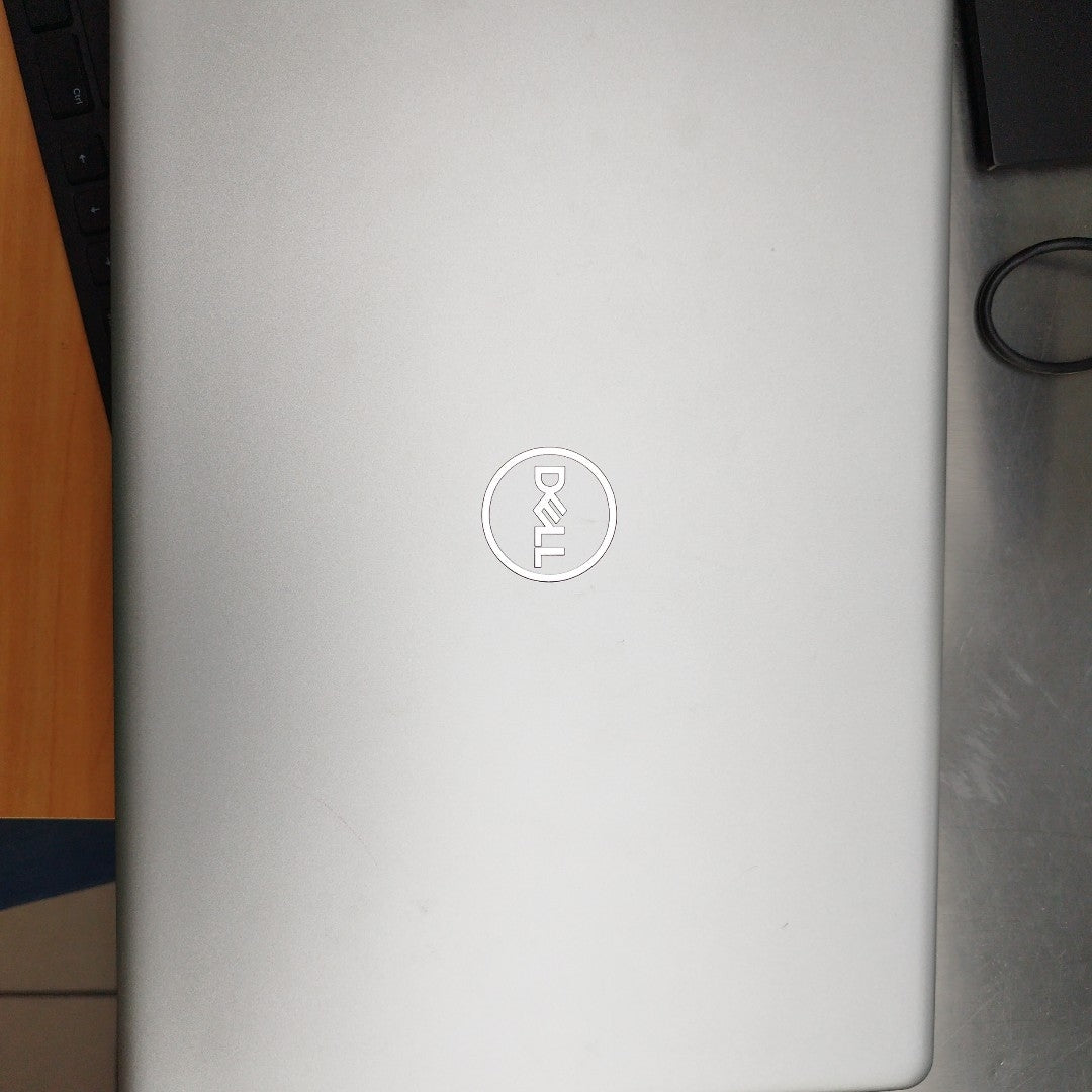 LAPTOP DELL INSPIRON 15 5593 (2020) 1 TB + 256 GB SSD 8 GB RAM (SEMINUEVO)